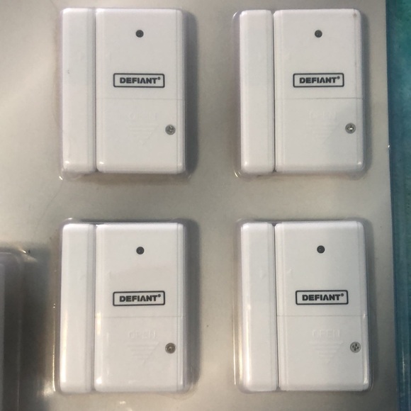 18 Pieces Wireless Home Protection System - Picture 4 of 5